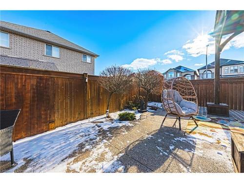 97 Chartwell Circle, Hamilton, ON - Outdoor