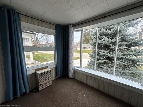 434 Alder Street E, Dunnville, ON - Indoor Photo Showing Other Room