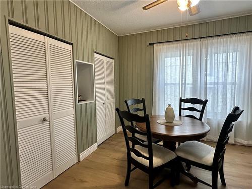 434 Alder Street E, Dunnville, ON - Indoor Photo Showing Dining Room