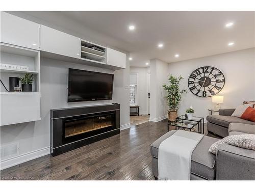 4008 Jarvis Crescent, Burlington, ON - Indoor Photo Showing Living Room With Fireplace