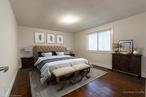 934 David Court, Burlington, ON - Indoor Photo Showing Bedroom