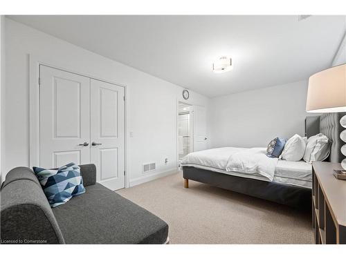 8838 Black Forest Crescent, Niagara Falls, ON - Indoor Photo Showing Bedroom