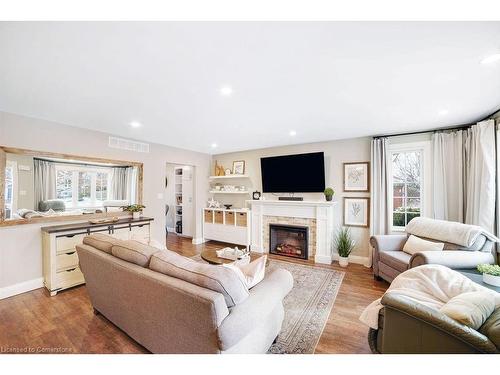 4 Morgan Drive, Caledonia, ON - Indoor Photo Showing Living Room With Fireplace