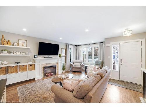 4 Morgan Drive, Caledonia, ON - Indoor Photo Showing Living Room With Fireplace