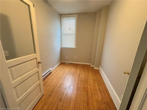 1-147 Bold Street, Hamilton, ON - Indoor Photo Showing Other Room