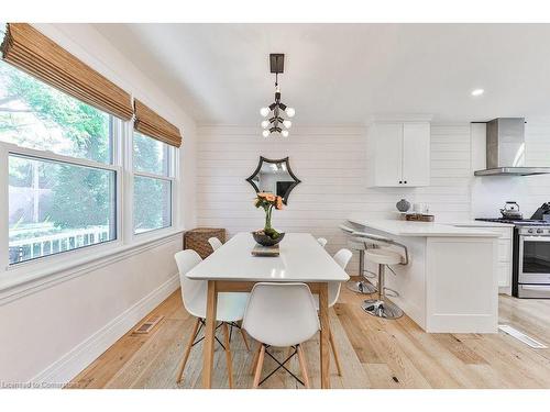 319 Townsend Avenue, Burlington, ON - Indoor Photo Showing Other Room