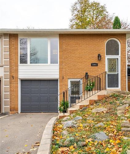 1561 Newlands Crescent, Burlington, ON - Outdoor