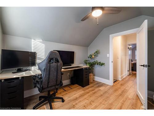 182 Huxley Avenue S, Hamilton, ON - Indoor Photo Showing Office