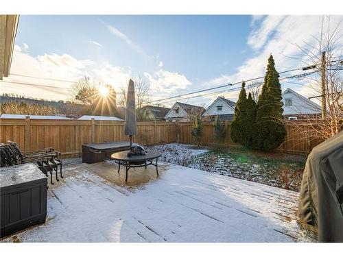 182 Huxley Avenue S, Hamilton, ON - Outdoor With Deck Patio Veranda