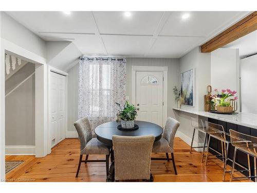 17 Regent Place, Welland, ON - Indoor Photo Showing Dining Room