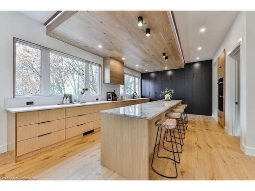 62 Melrose Drive, Niagara-On-The-Lake, ON - Indoor Photo Showing Kitchen