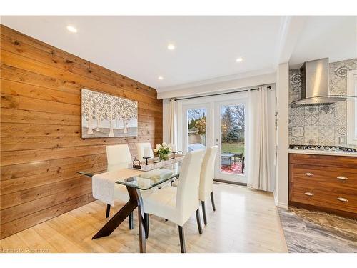 673 Inverary Road, Burlington, ON - Indoor Photo Showing Dining Room