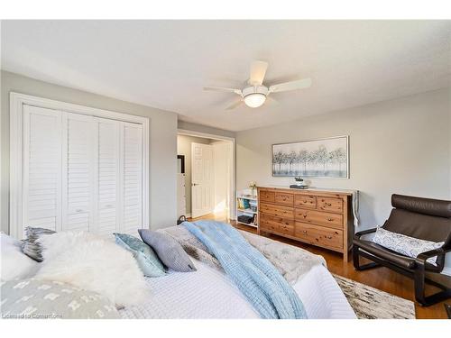 673 Inverary Road, Burlington, ON - Indoor Photo Showing Bedroom