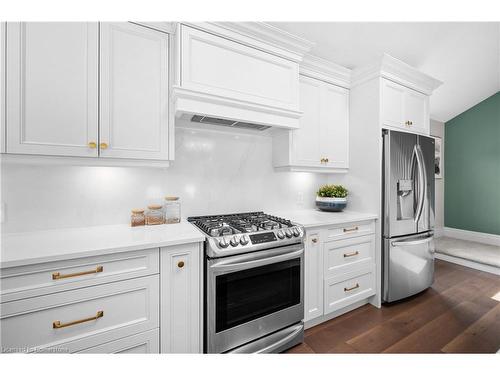 2A Dixie Road, St. Catharines, ON - Indoor Photo Showing Kitchen With Upgraded Kitchen