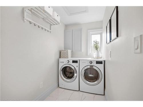 2A Dixie Road, St. Catharines, ON - Indoor Photo Showing Laundry Room