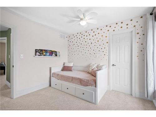 2A Dixie Road, St. Catharines, ON - Indoor Photo Showing Bedroom