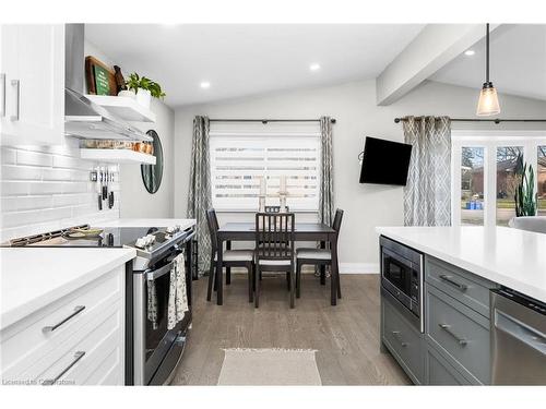 412 Norrie Crescent, Burlington, ON - Indoor Photo Showing Kitchen