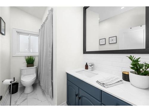 412 Norrie Crescent, Burlington, ON - Indoor Photo Showing Bathroom