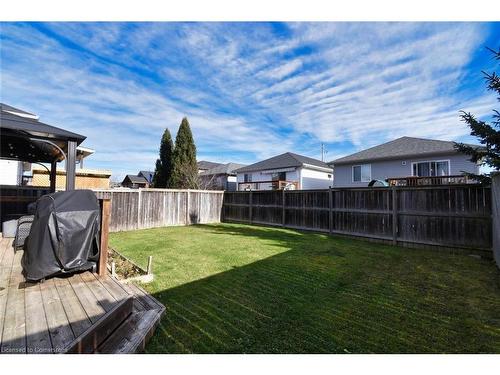 160 Wallace Avenue S, Welland, ON - Outdoor With Backyard