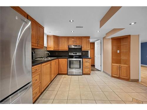 221 Gray Road, Stoney Creek, ON - Indoor Photo Showing Kitchen With Stainless Steel Kitchen