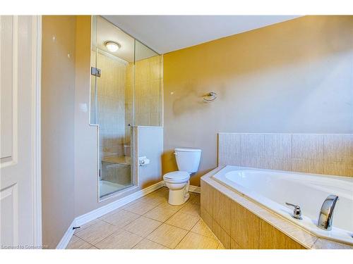 3 Springstead Avenue, Stoney Creek, ON - Indoor Photo Showing Bathroom