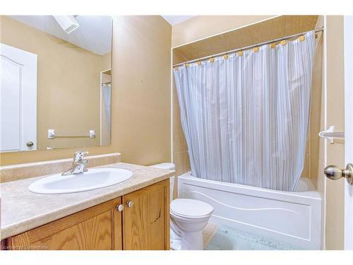 3 Springstead Avenue, Stoney Creek, ON - Indoor Photo Showing Bathroom