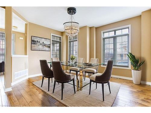 3 Springstead Avenue, Stoney Creek, ON - Indoor Photo Showing Dining Room