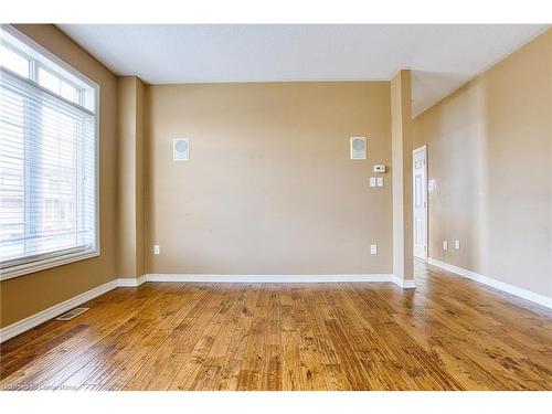 3 Springstead Avenue, Stoney Creek, ON - Indoor Photo Showing Other Room