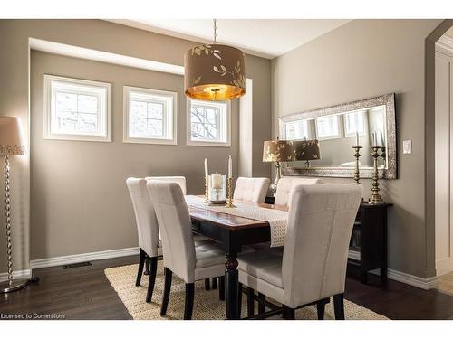 36 Mcgrath Court, Dundas, ON - Indoor Photo Showing Dining Room