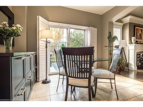 36 Mcgrath Court, Dundas, ON - Indoor Photo Showing Dining Room