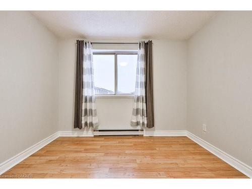 163-2170 Bromsgrove Road, Mississauga, ON - Indoor Photo Showing Other Room