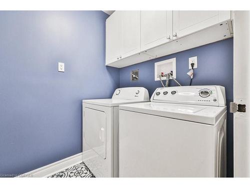 163-2170 Bromsgrove Road, Mississauga, ON - Indoor Photo Showing Laundry Room