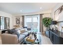 25 Woodman Drive N, Hamilton, ON  - Indoor Photo Showing Living Room 