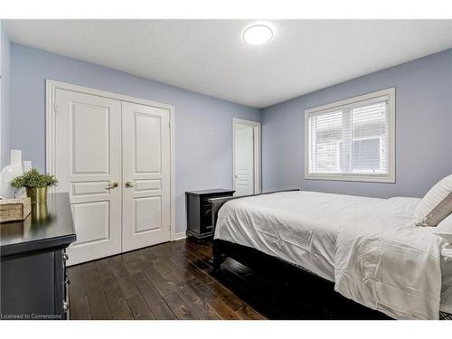 88 Mcknight Avenue, Waterdown, ON - Indoor Photo Showing Bedroom