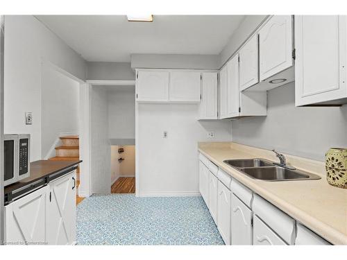 1 Glendee Court, Hamilton, ON - Indoor Photo Showing Kitchen With Double Sink