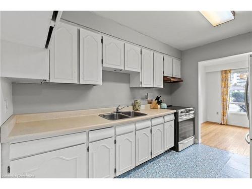 1 Glendee Court, Hamilton, ON - Indoor Photo Showing Kitchen With Double Sink