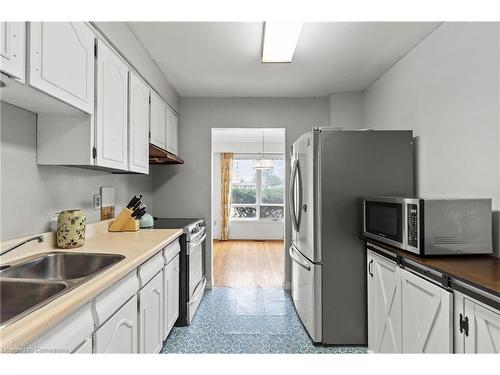 1 Glendee Court, Hamilton, ON - Indoor Photo Showing Kitchen With Double Sink