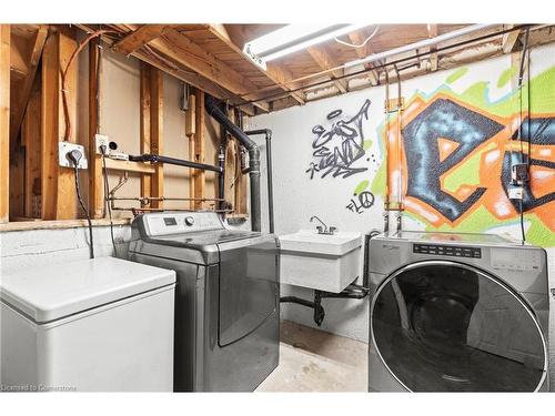 1 Glendee Court, Hamilton, ON - Indoor Photo Showing Laundry Room