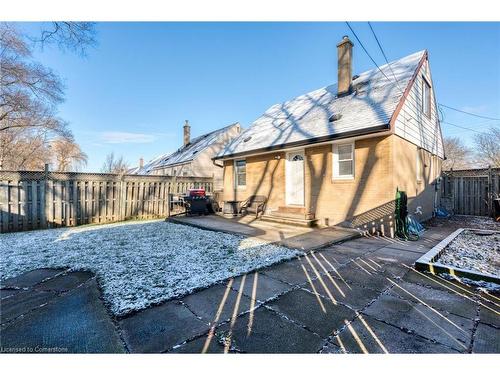 18 Martha Street, Hamilton, ON - Outdoor