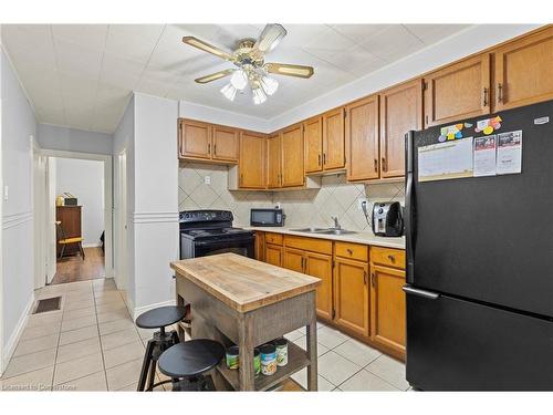 150 Albany Avenue, Hamilton, ON - Indoor Photo Showing Kitchen With Double Sink