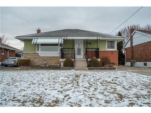 35 Wildewood Avenue, Hamilton, ON - Outdoor