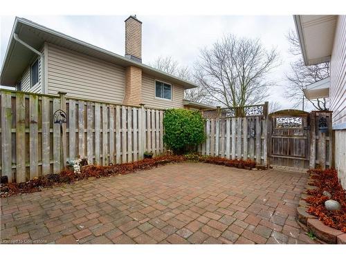 7984 Michael Street, Niagara Falls, ON - Outdoor