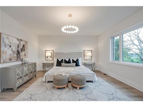 2356 Charles Cornwall Avenue, Oakville, ON - Indoor Photo Showing Bedroom