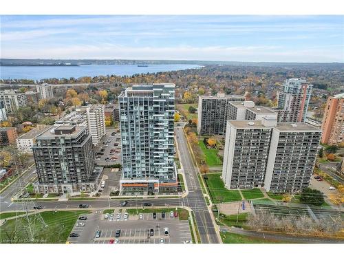 805-500 Brock Avenue, Burlington, ON - Outdoor With Body Of Water With View