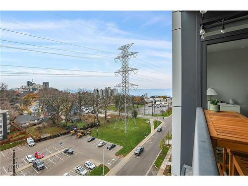 805-500 Brock Avenue, Burlington, ON - Outdoor With Body Of Water With View