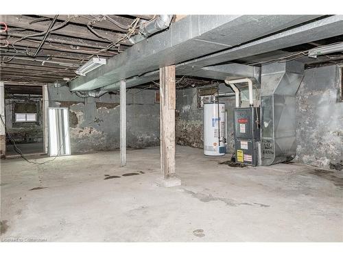 138 Sanford Avenue N, Hamilton, ON - Indoor Photo Showing Basement