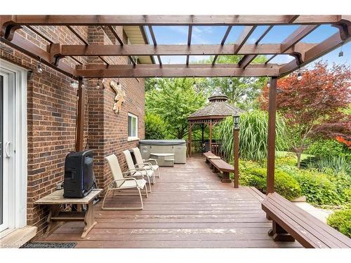 2254 Yates Court, Oakville, ON - Outdoor With Deck Patio Veranda With Exterior