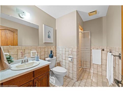 87 Third Road E, Stoney Creek, ON - Indoor Photo Showing Bathroom