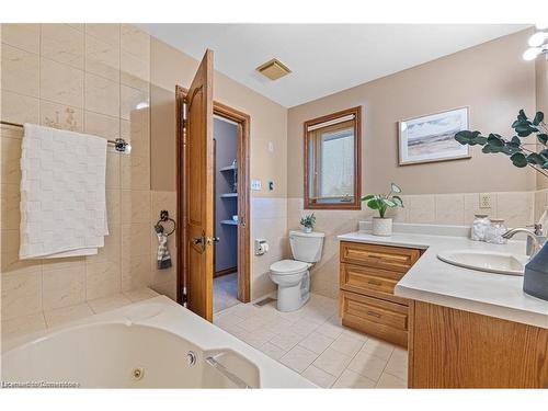 87 Third Road E, Stoney Creek, ON - Indoor Photo Showing Bathroom