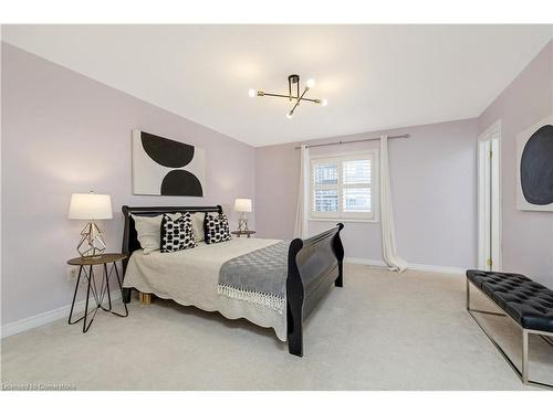 1395 Costigan Road, Milton, ON - Indoor Photo Showing Bedroom